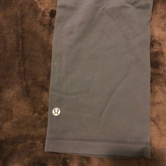 Lululemon Crops - Picture 4 of 4